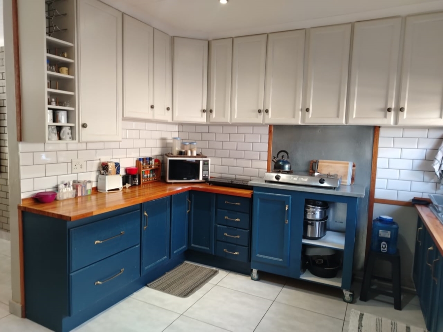 2 Bedroom Property for Sale in Langenhovenpark Free State